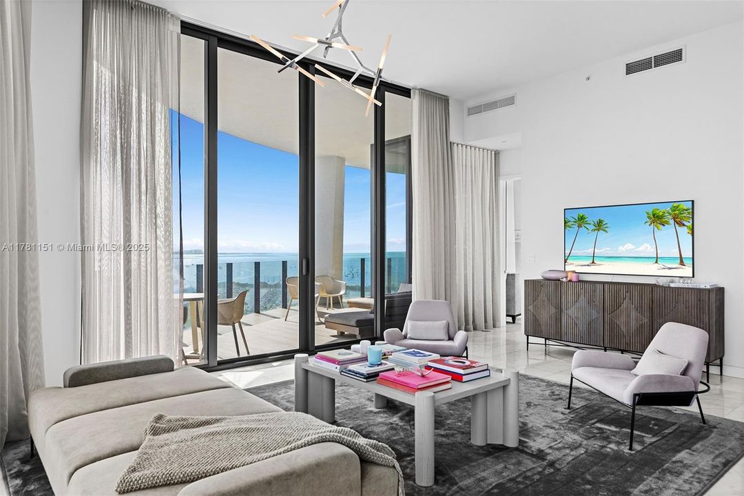 Recently Sold: $6,395,000 (3 beds, 3 baths, 2558 Square Feet)