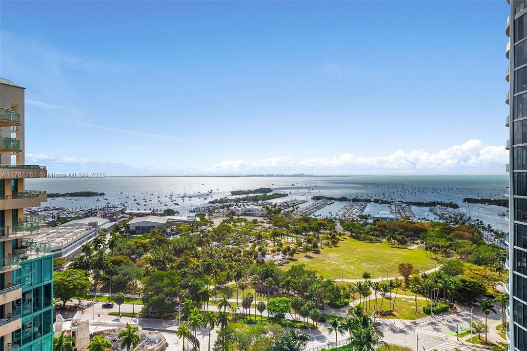 Recently Sold: $6,395,000 (3 beds, 3 baths, 2558 Square Feet)