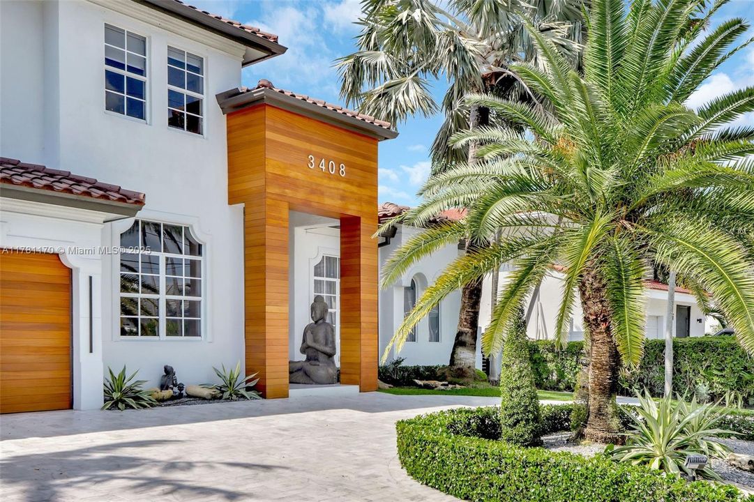 En Venta: $5,750,000 (4 camas, 4 baños, 4365 Pies cuadrados)