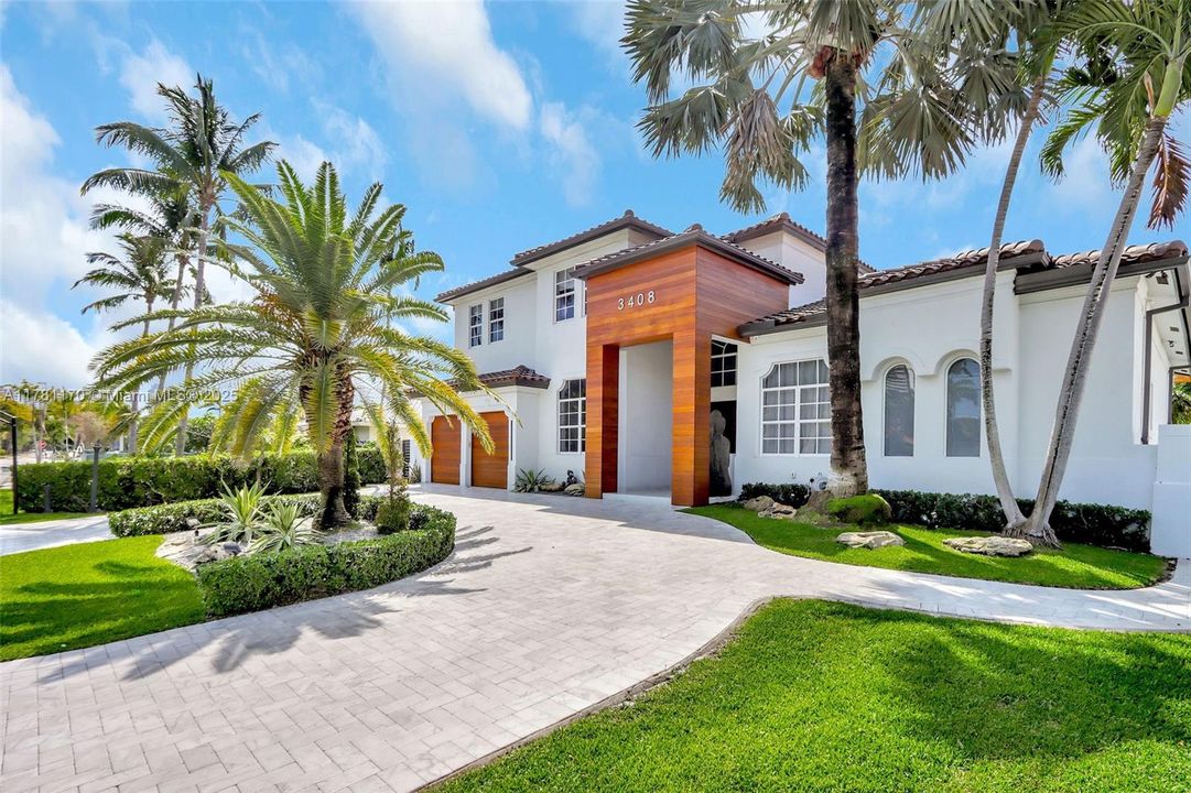 En Venta: $5,750,000 (4 camas, 4 baños, 4365 Pies cuadrados)