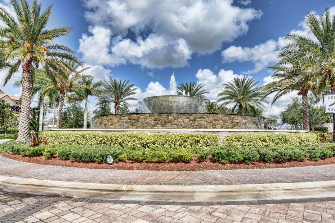 Recently Sold: $1,100,000 (5 beds, 4 baths, 3188 Square Feet)