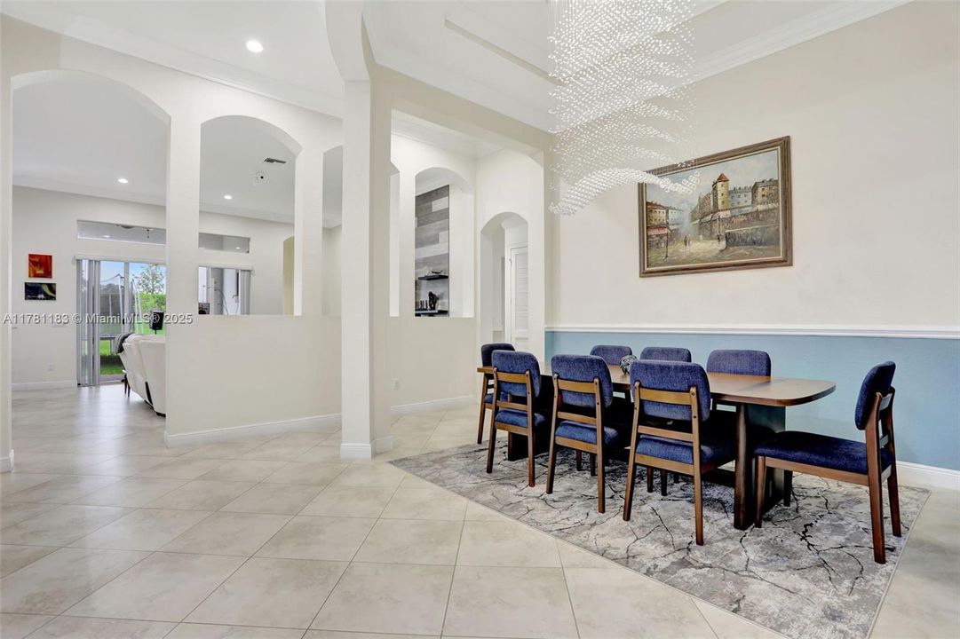 Recently Sold: $1,100,000 (5 beds, 4 baths, 3188 Square Feet)