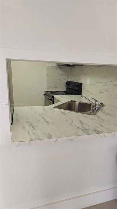 Недавно арендовано: $1,800 (1 спален, 1 ванн, 598 Квадратных фут)