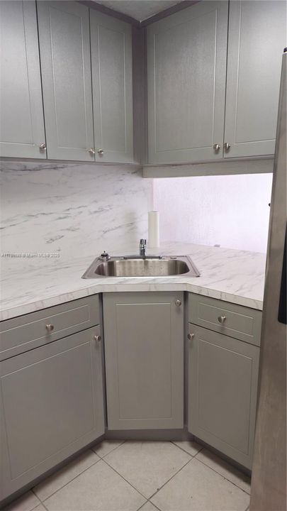 Недавно арендовано: $1,800 (1 спален, 1 ванн, 598 Квадратных фут)