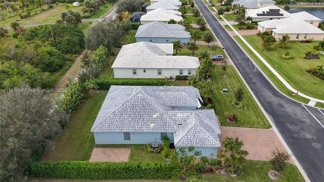 En Renta: $4,100 (4 camas, 3 baños, 2356 Pies cuadrados)