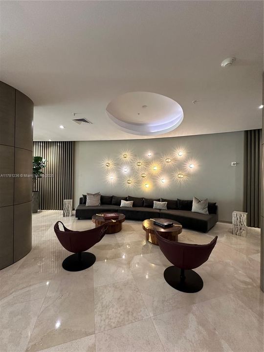 Vendido Recientemente: $460,000 (0 camas, 1 baños, 578 Pies cuadrados)