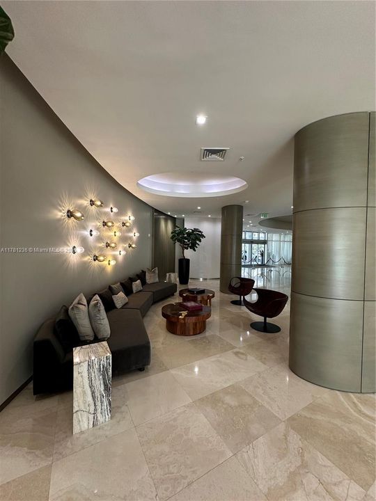 Vendido Recientemente: $460,000 (0 camas, 1 baños, 578 Pies cuadrados)