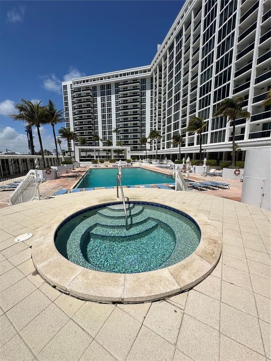 Vendido Recientemente: $460,000 (0 camas, 1 baños, 578 Pies cuadrados)