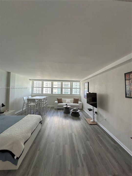 Vendido Recientemente: $460,000 (0 camas, 1 baños, 578 Pies cuadrados)