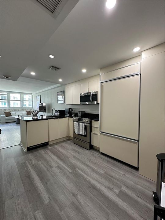 Vendido Recientemente: $460,000 (0 camas, 1 baños, 578 Pies cuadrados)