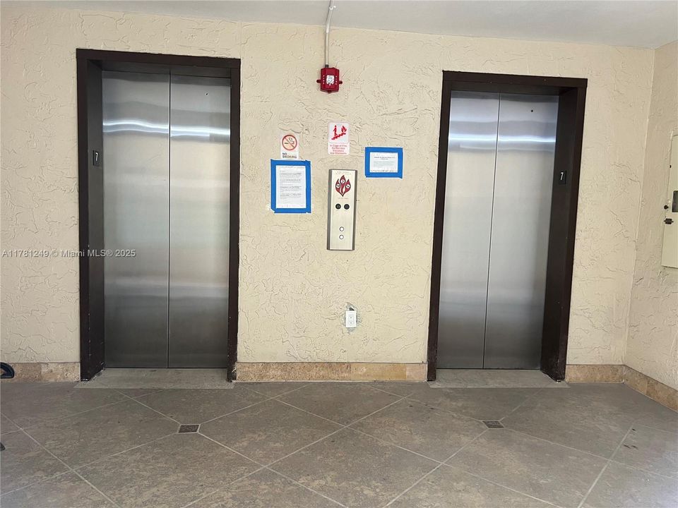 Recently Rented: $1,650 (1 beds, 1 baths, 792 Square Feet)