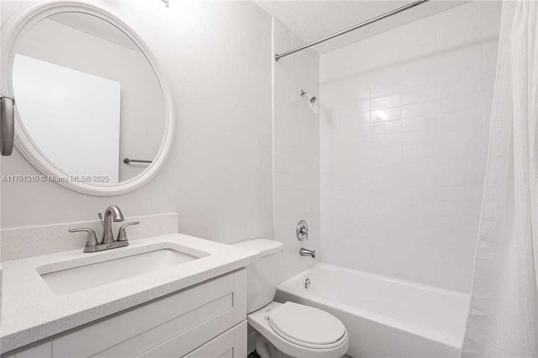 最近租的: $2,400 (2 贝兹, 2 浴室, 1020 平方英尺)