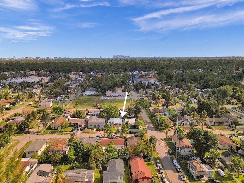 Recently Sold: $499,900 (3 beds, 2 baths, 1733 Square Feet)