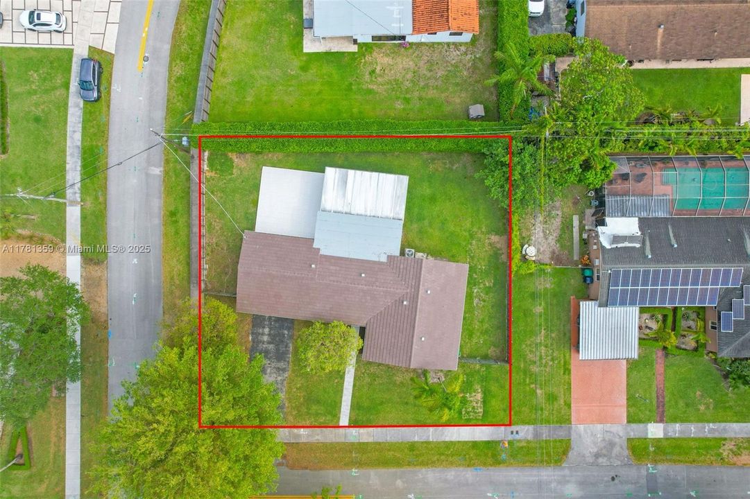 最近租的: $5,500 (4 贝兹, 3 浴室, 2167 平方英尺)