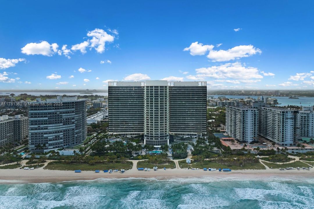 En Venta: $10,995,000 (3 camas, 3 baños, 3688 Pies cuadrados)