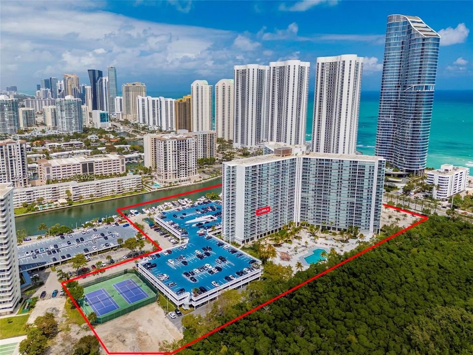 For Sale: $899,990 (2 beds, 2 baths, 1357 Square Feet)