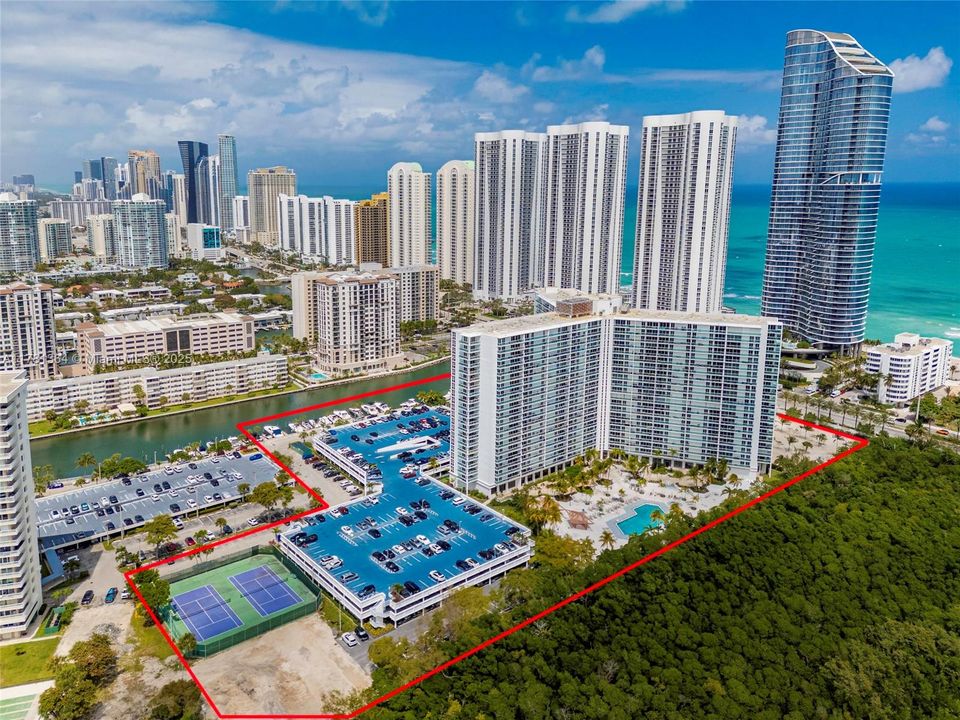 For Sale: $899,990 (2 beds, 2 baths, 1357 Square Feet)