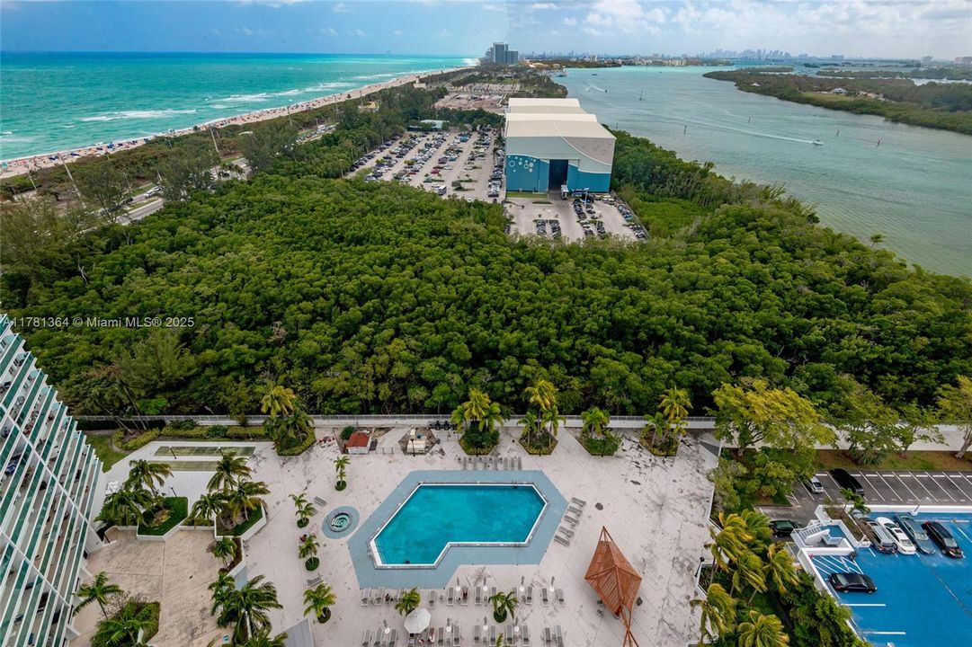 For Sale: $899,990 (2 beds, 2 baths, 1357 Square Feet)