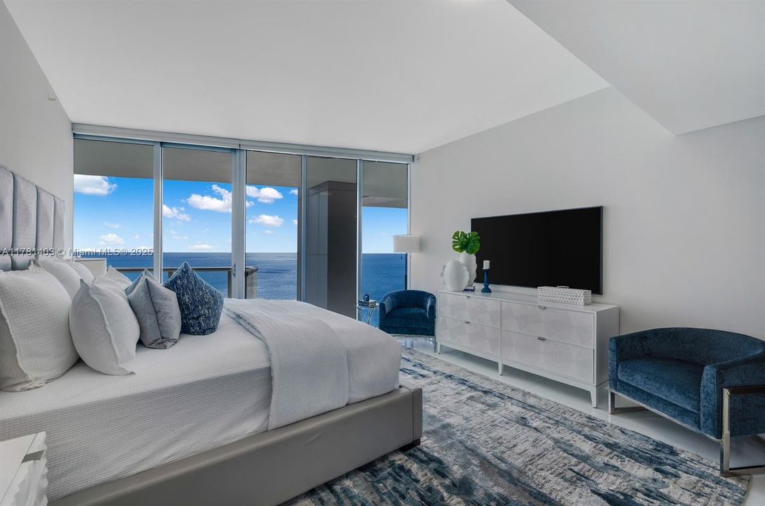 Vendido Recientemente: $4,650,000 (4 camas, 6 baños, 4141 Pies cuadrados)