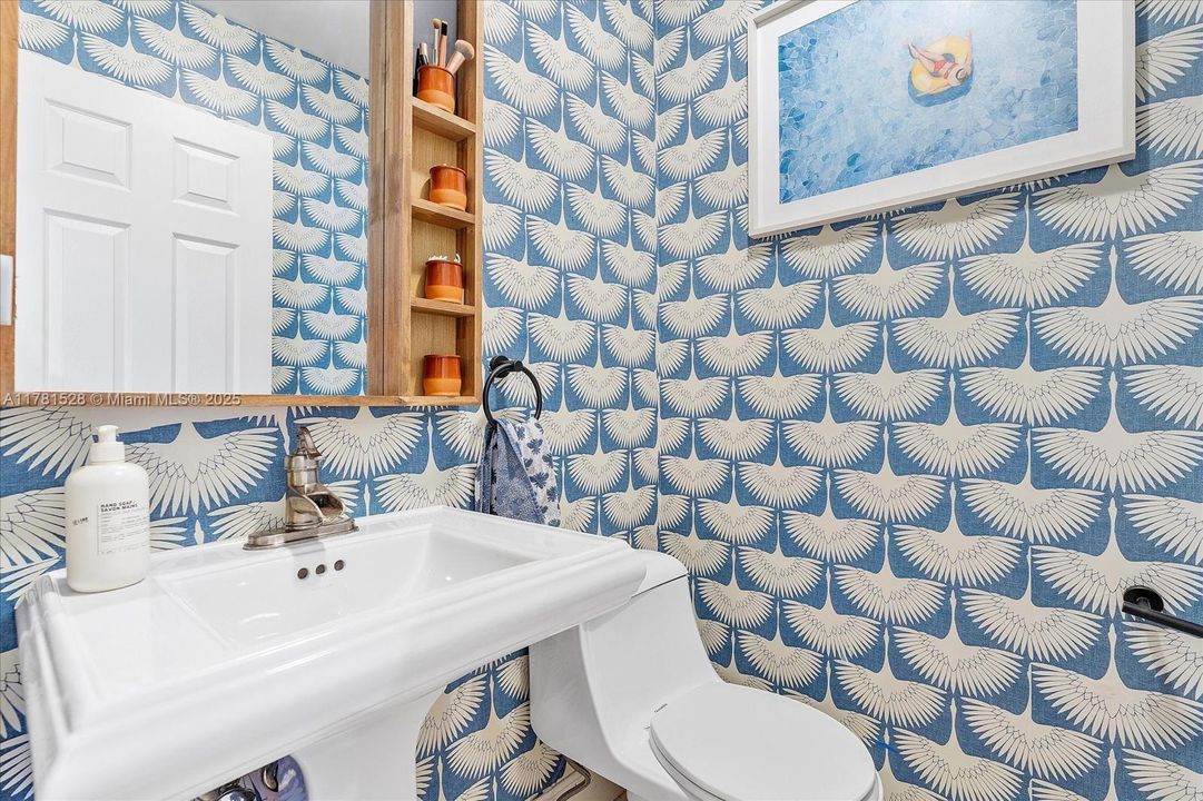 最近租的: $5,300 (3 贝兹, 2 浴室, 1632 平方英尺)