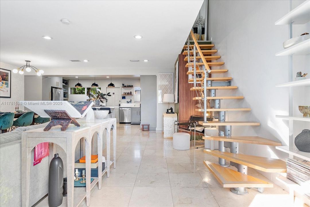 最近租的: $5,300 (3 贝兹, 2 浴室, 1632 平方英尺)