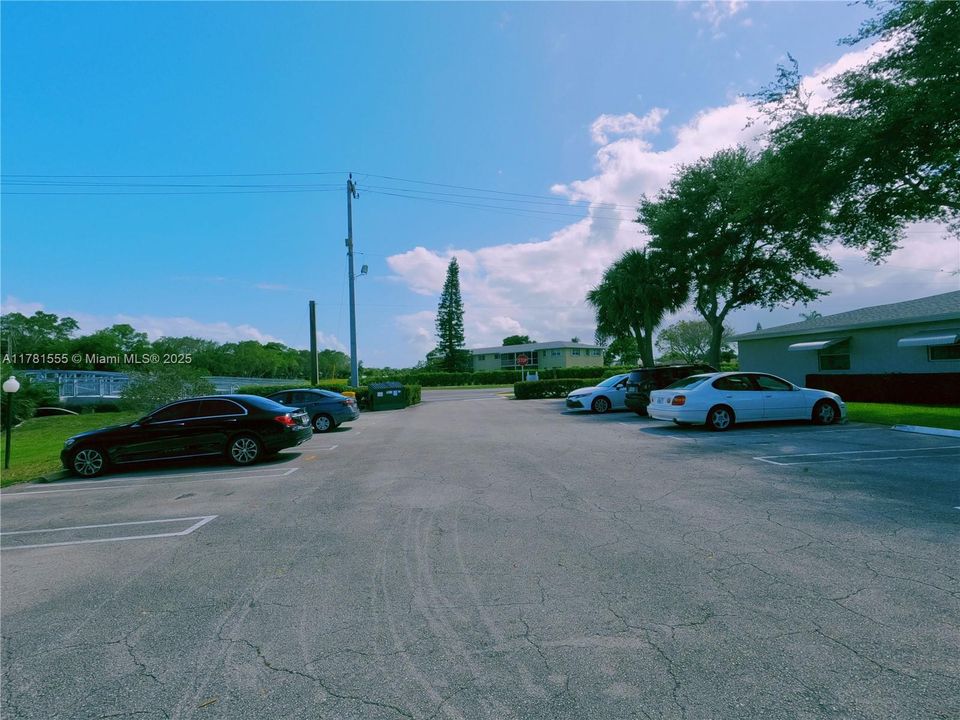 Recently Rented: $2,200 (2 beds, 2 baths, 1020 Square Feet)