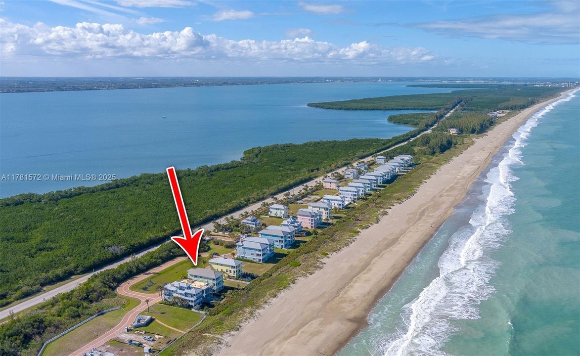 For Sale: $3,095,000 (5 beds, 4 baths, 3886 Square Feet)