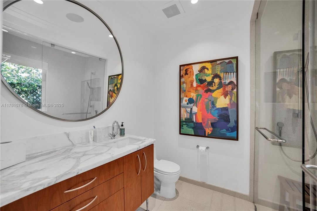 Recently Sold: $2,650,000 (3 beds, 3 baths, 2342 Square Feet)