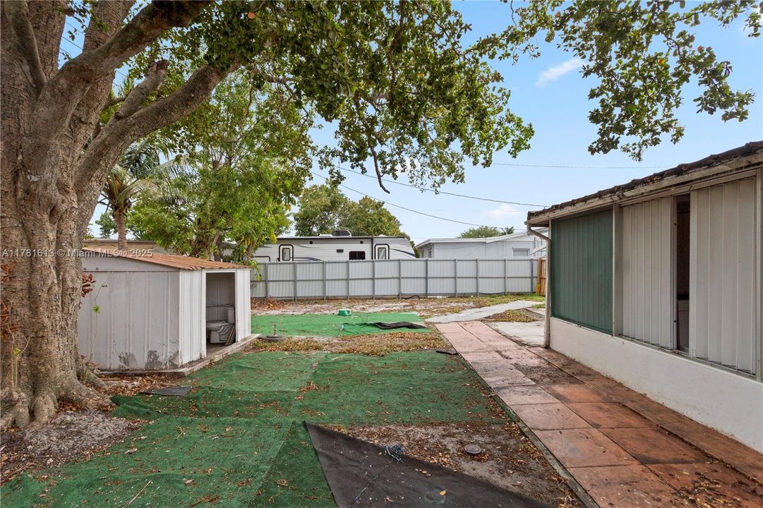 Недавно продано: $485,000 (2 спален, 2 ванн, 1057 Квадратных фут)