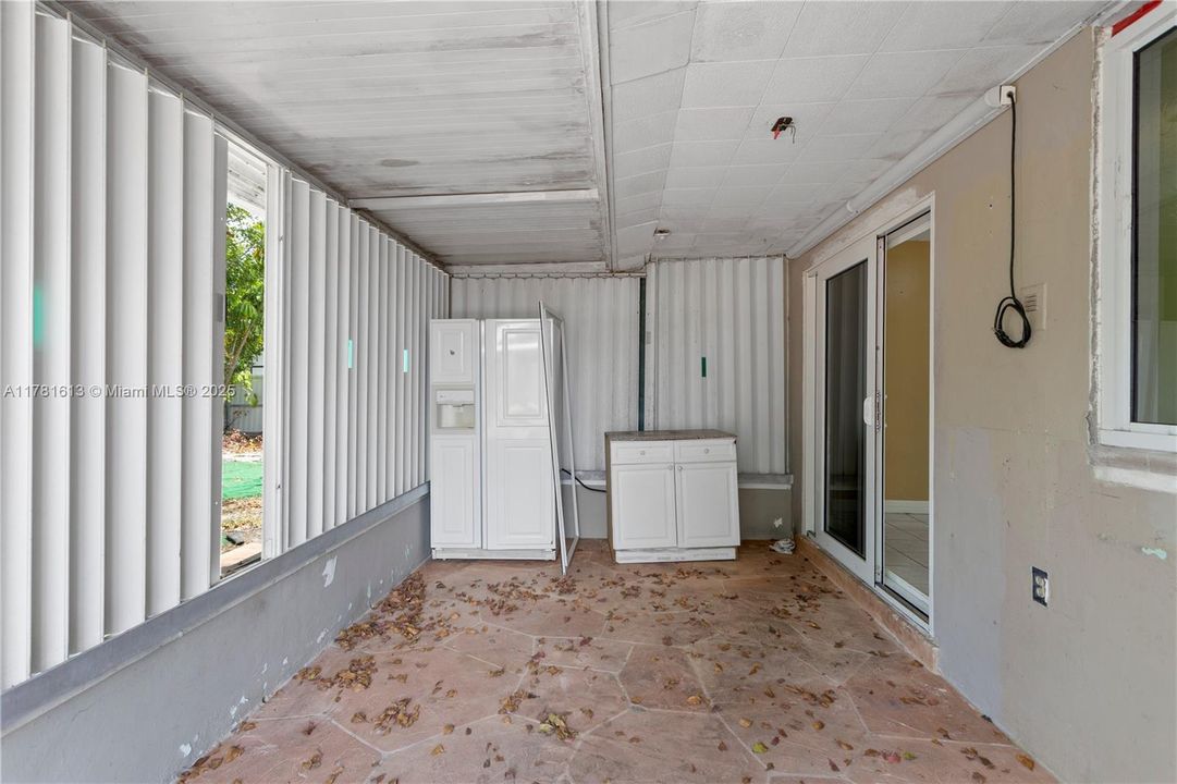 Недавно продано: $485,000 (2 спален, 2 ванн, 1057 Квадратных фут)