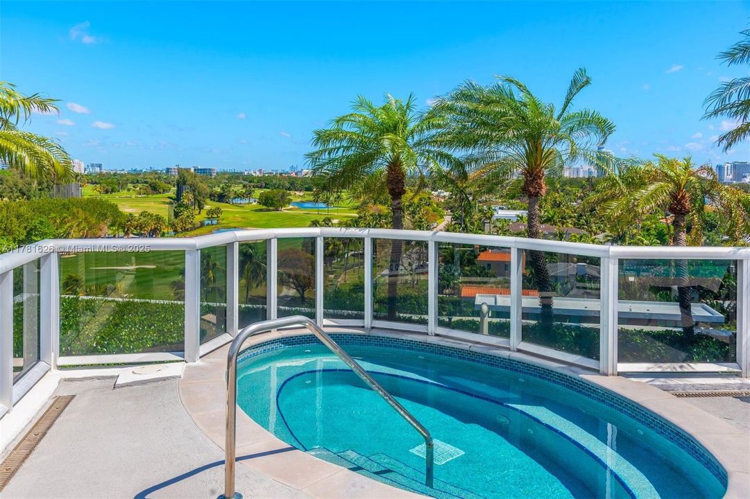 For Sale: $3,100,000 (3 beds, 2 baths, 2090 Square Feet)