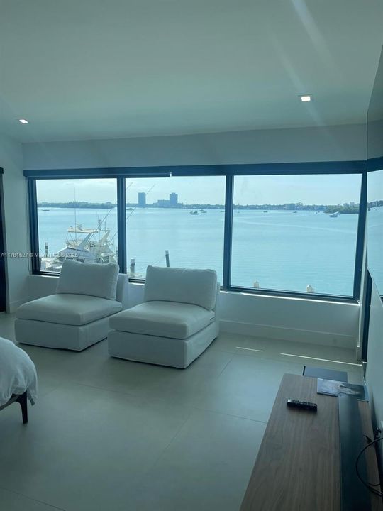 В аренду: $50,000 (5 спален, 4 ванн, 0 Квадратных фут)