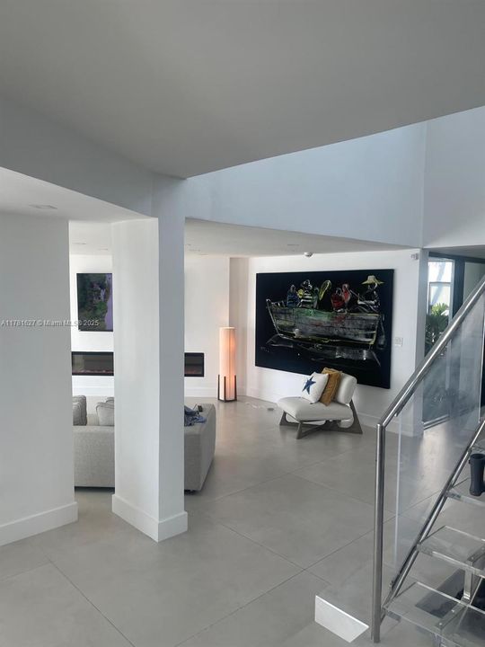 В аренду: $50,000 (5 спален, 4 ванн, 0 Квадратных фут)