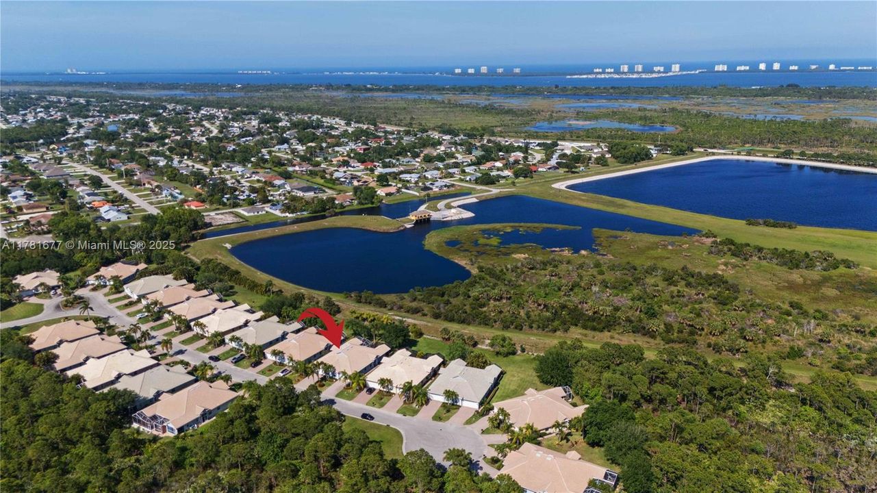 Vendido Recientemente: $439,000 (3 camas, 2 baños, 1718 Pies cuadrados)