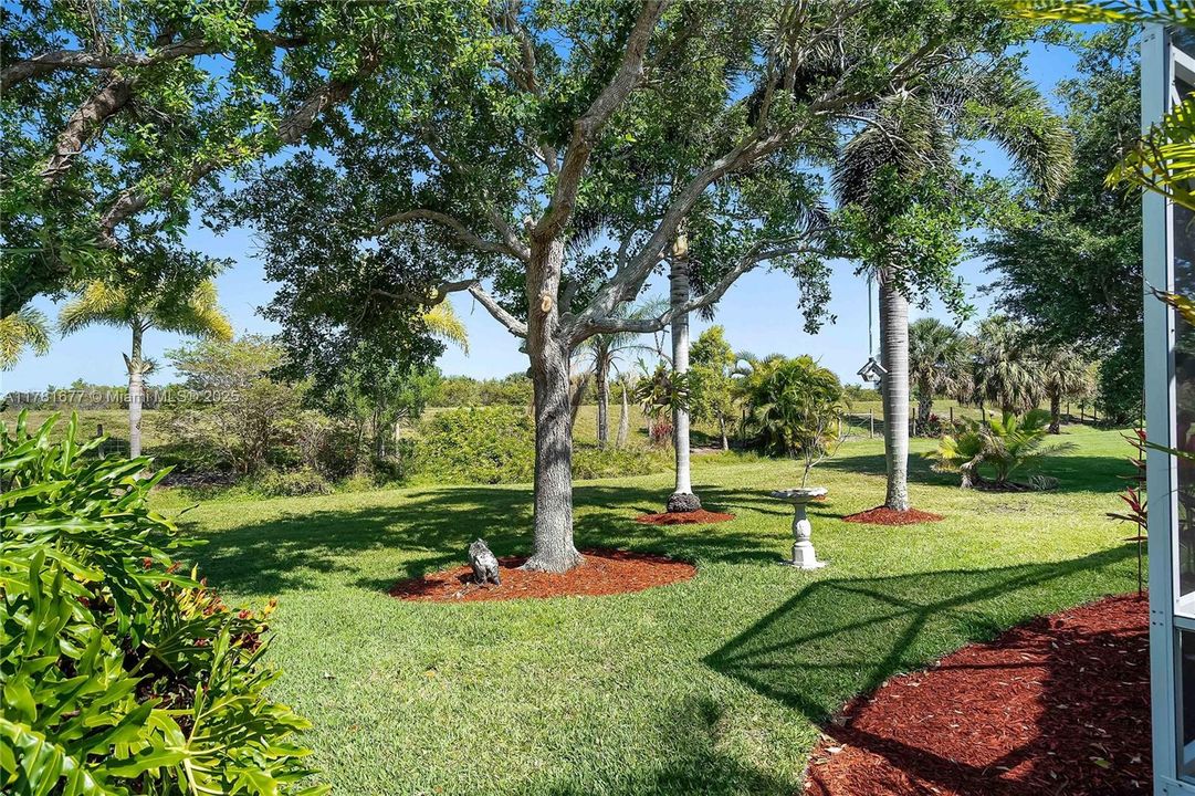 Vendido Recientemente: $439,000 (3 camas, 2 baños, 1718 Pies cuadrados)