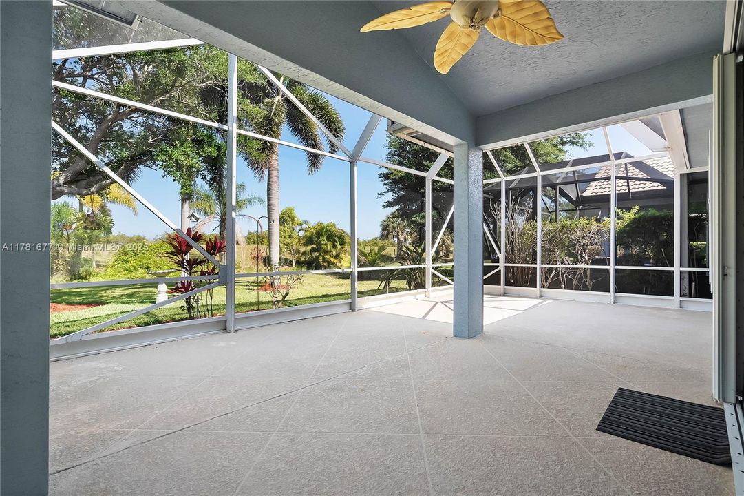 Vendido Recientemente: $439,000 (3 camas, 2 baños, 1718 Pies cuadrados)