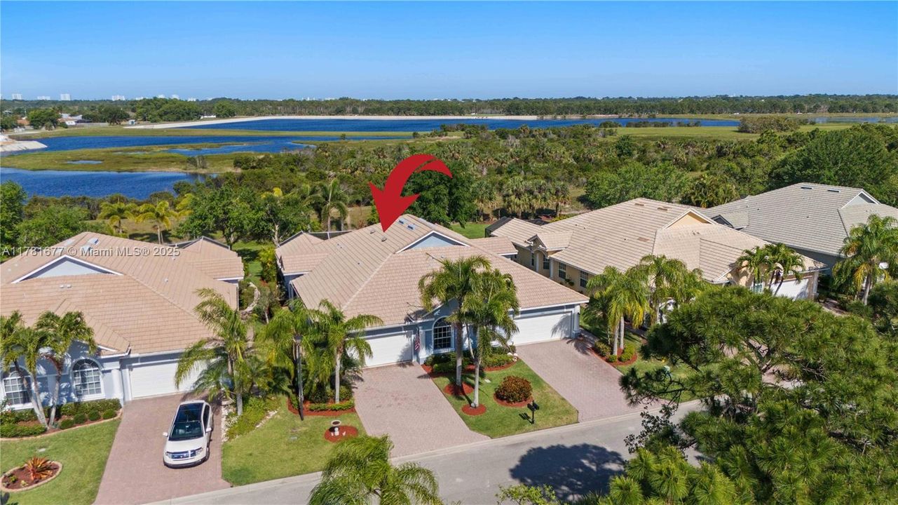 Vendido Recientemente: $439,000 (3 camas, 2 baños, 1718 Pies cuadrados)