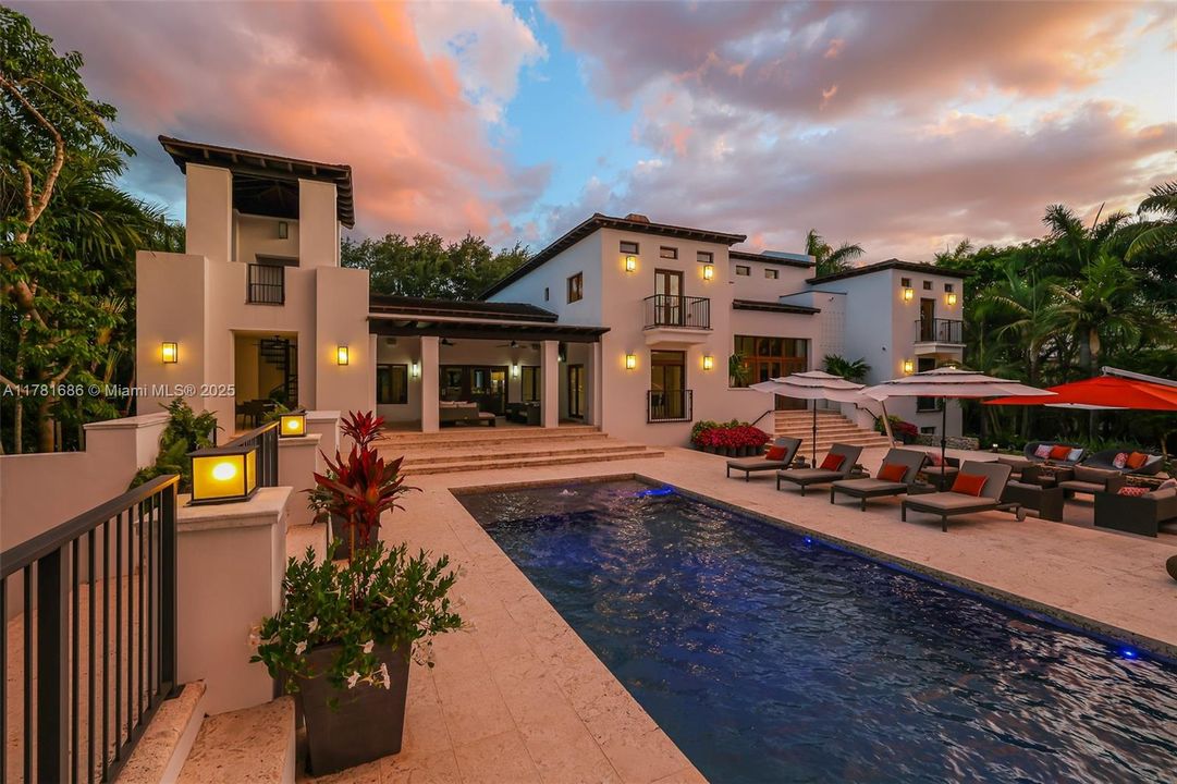 待售: $29,500,000 (6 贝兹, 6 浴室, 13147 平方英尺)