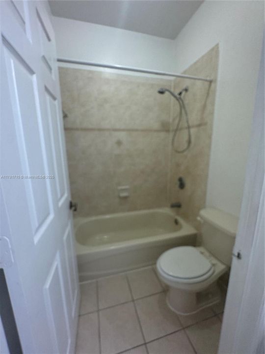 最近租的: $2,600 (3 贝兹, 2 浴室, 1750 平方英尺)