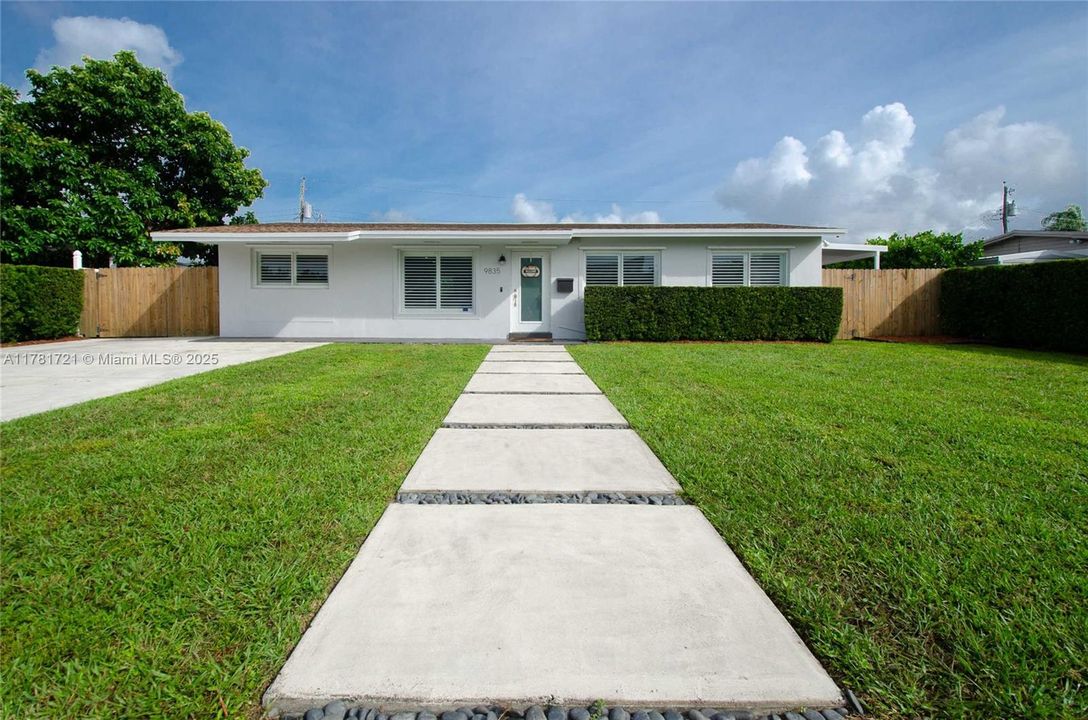 Recently Sold: $699,999 (3 beds, 2 baths, 0 Square Feet)