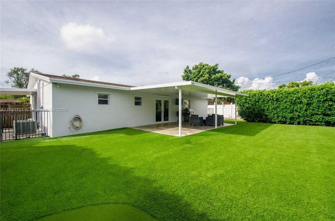 Recently Sold: $699,999 (3 beds, 2 baths, 0 Square Feet)