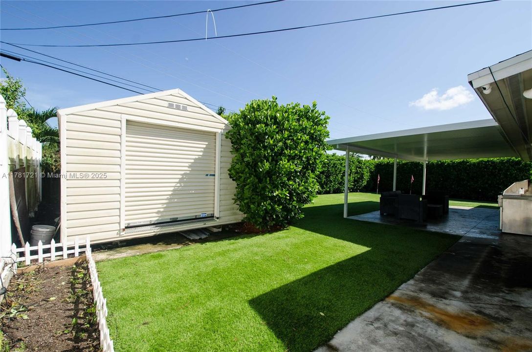 Recently Sold: $699,999 (3 beds, 2 baths, 0 Square Feet)