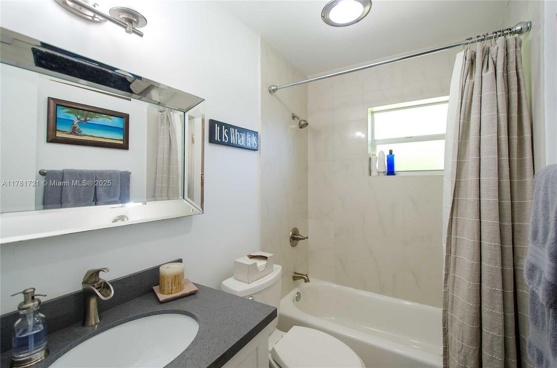 Recently Sold: $699,999 (3 beds, 2 baths, 0 Square Feet)