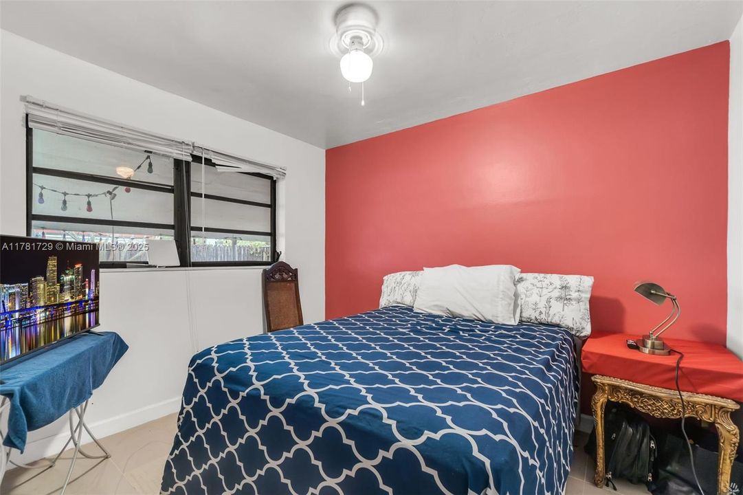 Недавно продано: $535,000 (3 спален, 2 ванн, 1880 Квадратных фут)