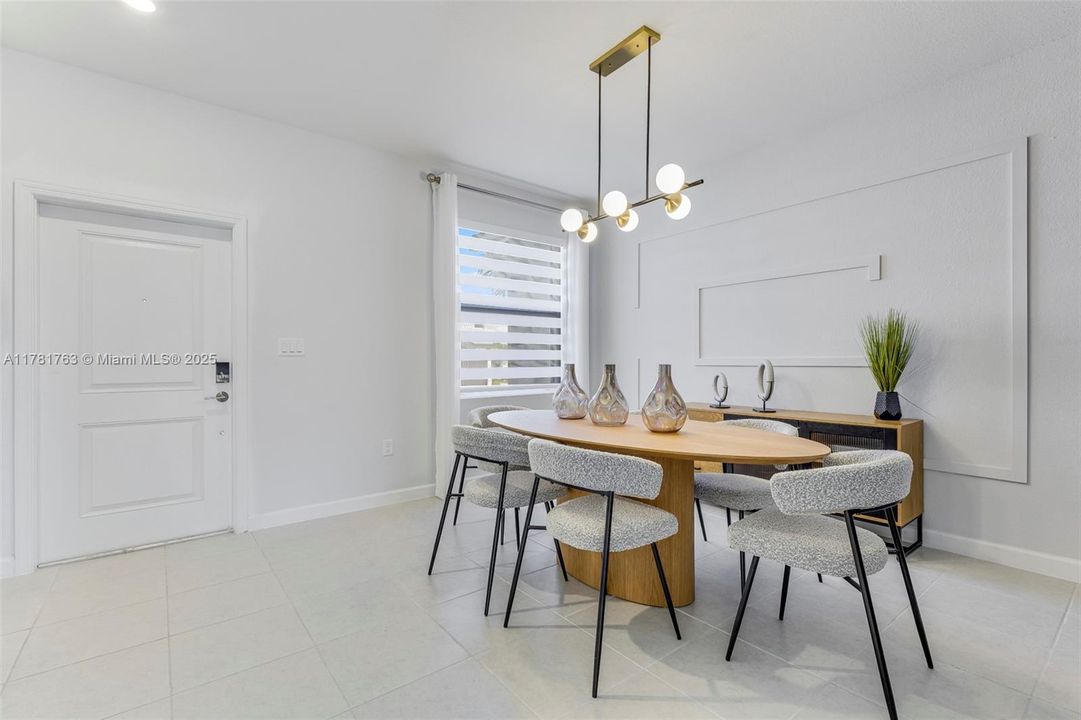 Vendido Recientemente: $394,090 (3 camas, 2 baños, 1414 Pies cuadrados)