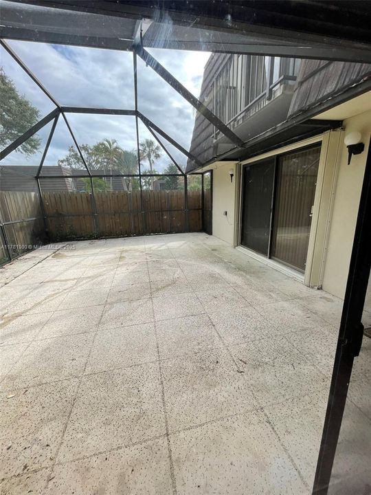 Recently Rented: $2,150 (2 beds, 2 baths, 1236 Square Feet)