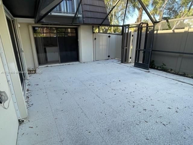 Recently Rented: $2,150 (2 beds, 2 baths, 1236 Square Feet)