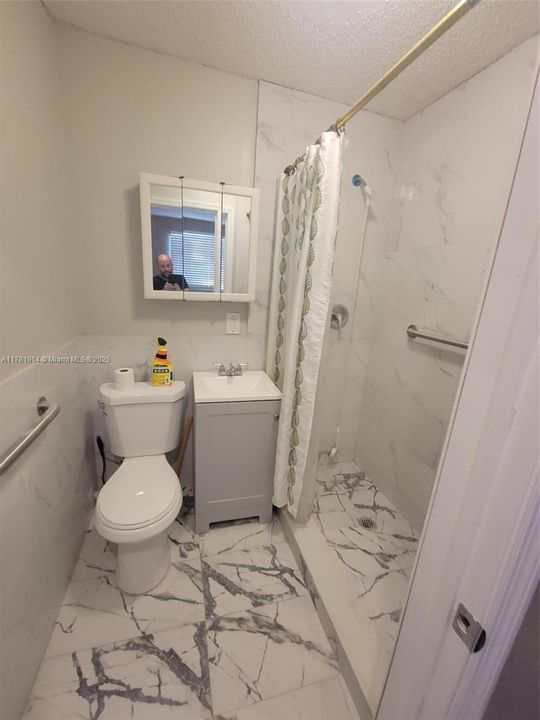 Недавно арендовано: $1,400 (1 спален, 1 ванн, 1444 Квадратных фут)