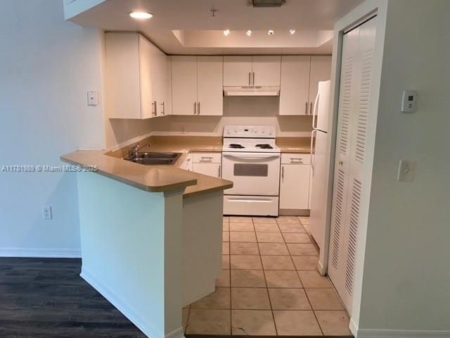 Recently Rented: $1,890 (2 beds, 2 baths, 1026 Square Feet)