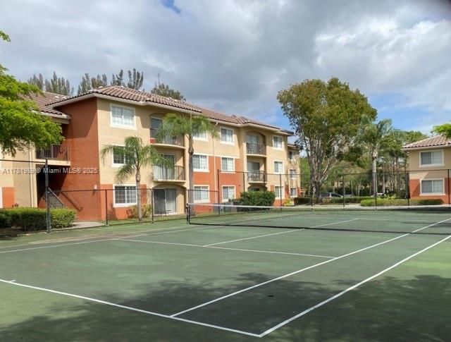 Recently Rented: $1,890 (2 beds, 2 baths, 1026 Square Feet)